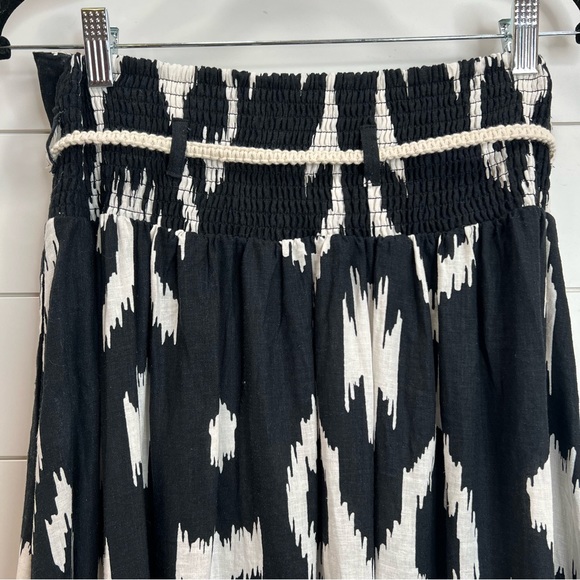 Rachel Zoe Black White Patterned Skirt w/Tasseled Braided Rope Belt. Size Small. - Picture 8 of 8